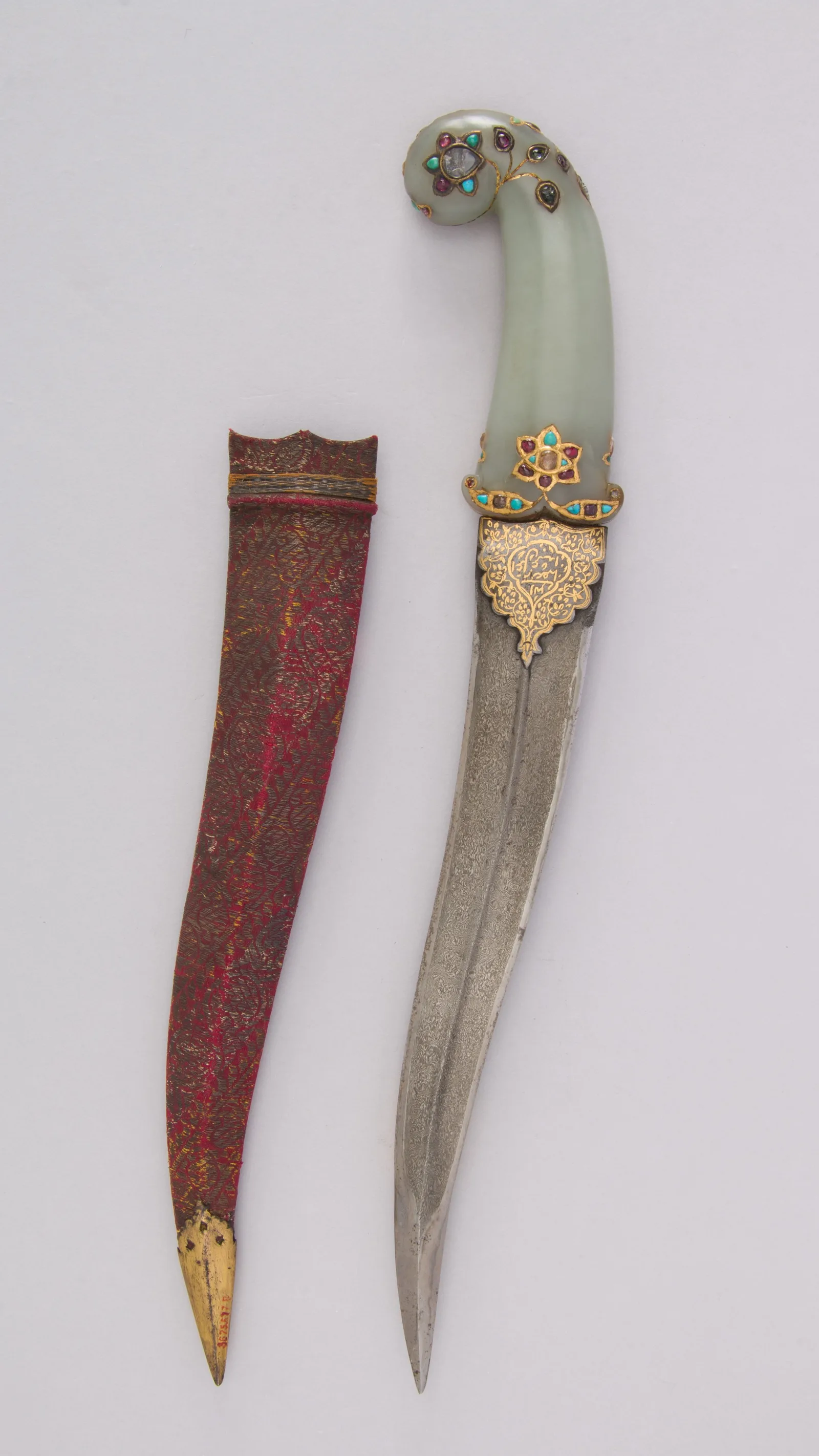 Regalar un cuchillo: significado, superstición y cuándo el filo es un honor