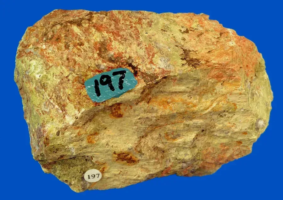 Unakita: la piedra verde y rosa del equilibrio, el crecimiento y la recuperación