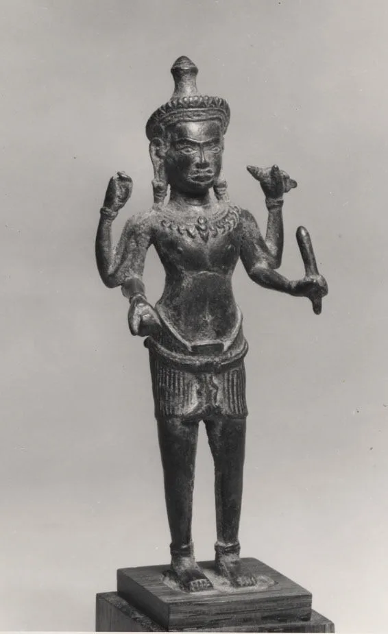 Vishnu en joyería: el dios guardián del cosmos, el chakra Sudarshana y los diez avatares